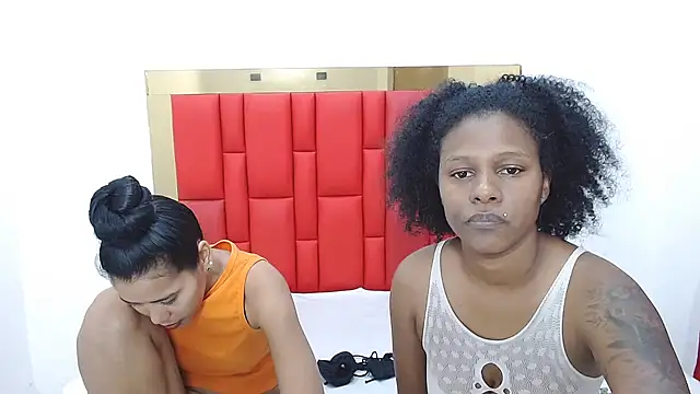 Snapshot of lizeth_keilyn chatting on 03/13/25, 02:12 lizeth keilyn online show from 03/13/25, 02:12