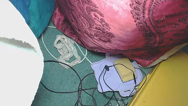 Snapshot of amrozia chatting on 01/24/25, 08:11 amrozia online show from 01/24/25, 08:11