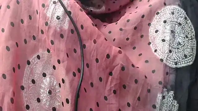 Snapshot of amrozia chatting on 01/30/25, 10:19 amrozia online show from 01/30/25, 10:19