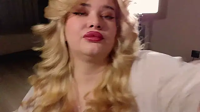 EllsaJean  online show from 03/25/26, 09:54