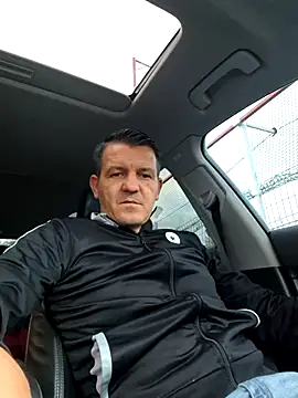 Snapshot of Hakocity2200 chatting on 10/13/25, 03:23 Hakocity2200 online show from 10/13/25, 03:23