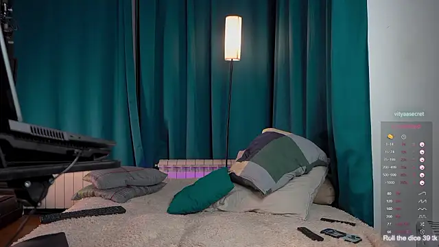 VIktorSecret online show from 02/09/26, 03:43