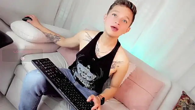 Tim wolf online show from 04/18/26, 07:51