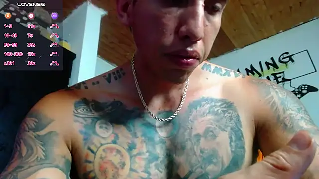 Snapshot of Adam_Hudsond chatting on 02/15/25, 08:11 Adam Hudsond online show from 02/15/25, 08:11