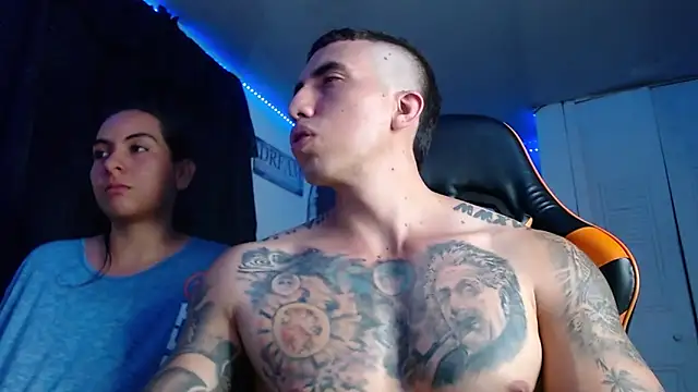 Snapshot of Adam_Hudsond chatting on 09/16/25, 03:29 Adam Hudsond online show from 09/16/25, 03:29