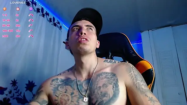 Snapshot of Adam_Hudsond chatting on 12/16/25, 12:04 Adam Hudsond online show from 12/16/25, 12:04