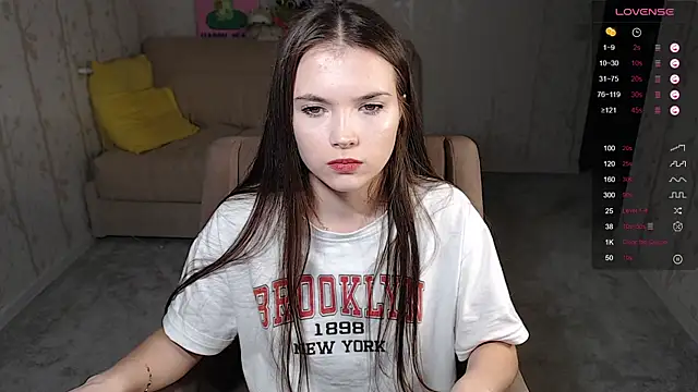 Eva Davie online show from 02/28/25, 02:42