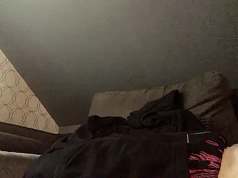 Snapshot of GhetTOfag_ chatting on 12/27/24, 03:37 GhetTOfag online show from 12/27/24, 03:37