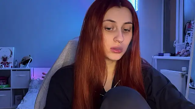 Uniarten online show from 02/11/25, 05:18