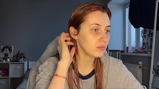 Uniarten online show from 02/27/25, 01:38