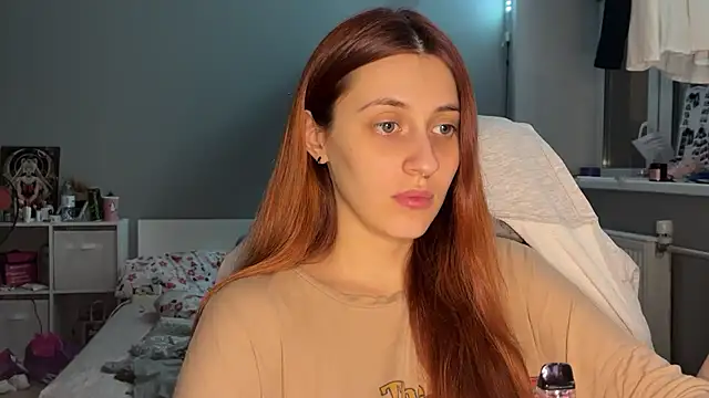 Uniarten online show from 10/13/25, 06:41