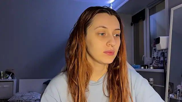 Uniarten online show from 12/21/25, 06:15