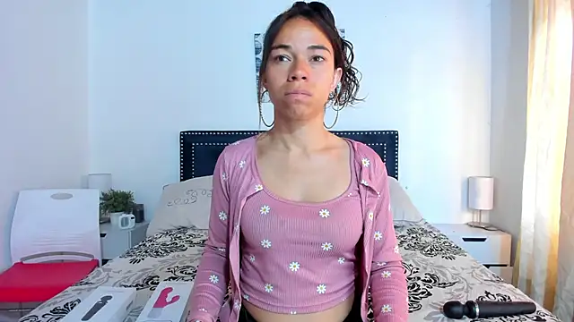 ZulyMichels online show from 01/10/25, 12:36