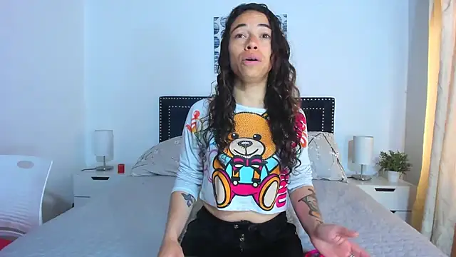 ZulyMichels online show from 09/19/25, 12:39