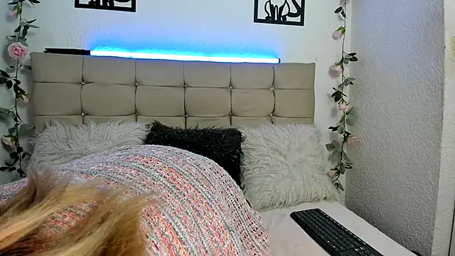 yayita mature online show from 09/27/25, 01:27