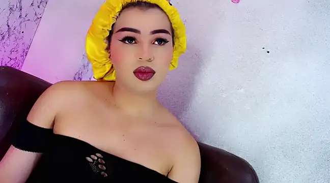 Snapshot of Alexandra_Hornny chatting on 01/19/25, 10:06 Alexandra Hornny online show from 01/19/25, 10:06