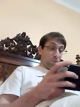 Snapshot of White_rabbit_ chatting on 12/07/24, 09:55 White rabbit  online show from 12/07/24, 09:55