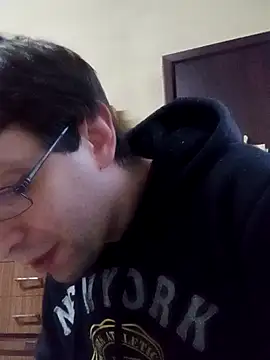 Snapshot of White_rabbit_ chatting on 01/09/25, 04:49 White rabbit  online show from 01/09/25, 04:49