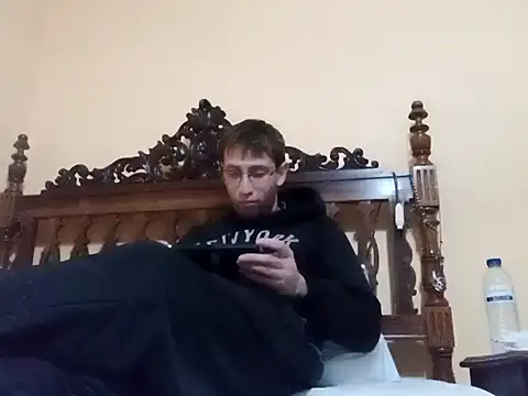 Snapshot of White_rabbit_ chatting on 01/24/25, 11:37 White rabbit  online show from 01/24/25, 11:37