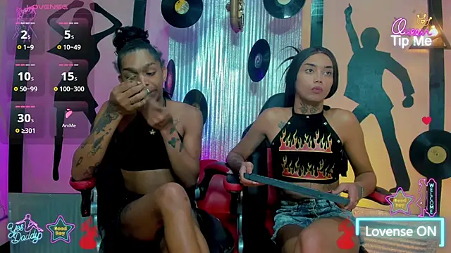 nickyminach  online show from 01/08/26, 07:16