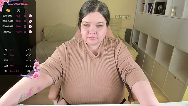 PlumPie online show from 11/10/25, 12:20