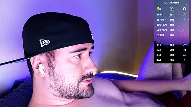 Snapshot of DominantTheo chatting on 02/06/25, 03:27 DominantTheo online show from 02/06/25, 03:27