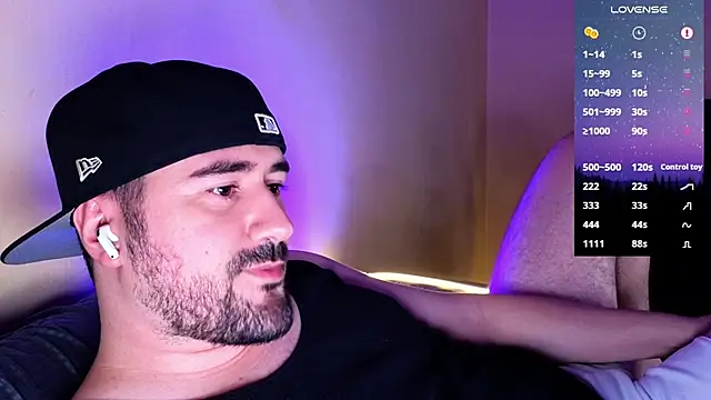 Snapshot of DominantTheo chatting on 02/23/25, 05:56 DominantTheo online show from 02/23/25, 05:56