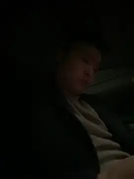 Snapshot of S00 chatting on 12/10/24, 12:17 S00 online show from 12/10/24, 12:17