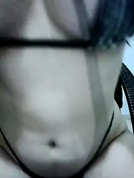 Snapshot of VIC22SECRET chatting on 02/06/25, 01:16 VIC22SECRET online show from 02/06/25, 01:16