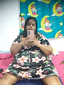 SusanaEshwar online show from 04/21/26, 01:42