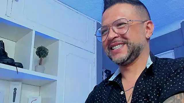 MrFrank tattoo online show from 03/05/25, 06:56