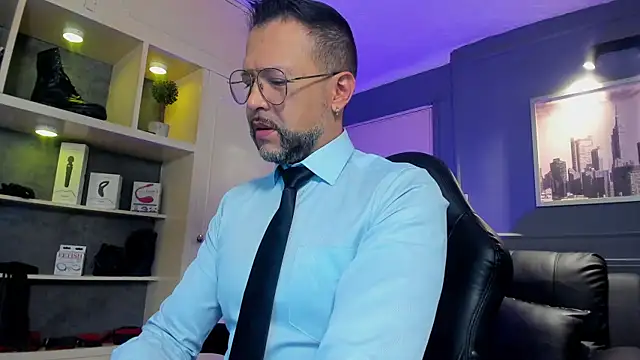 MrFrank tattoo online show from 12/04/25, 12:36