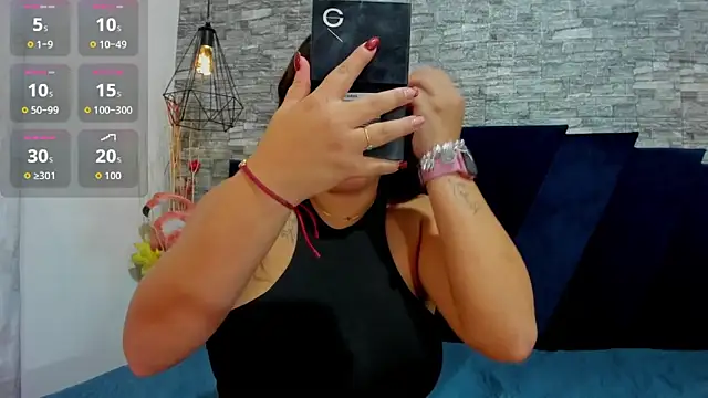 LizzRouse online show from 09/15/25, 10:54