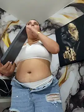 LizzRouse online show from 10/24/25, 10:28