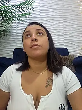 LizzRouse online show from 02/19/26, 04:47