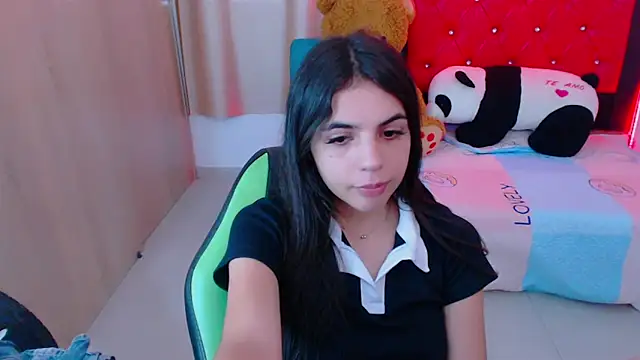 Snapshot of _elenna chatting on 01/28/25, 08:58 elenna online show from 01/28/25, 08:58