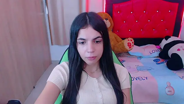 Snapshot of _elenna chatting on 02/04/25, 05:55 elenna online show from 02/04/25, 05:55