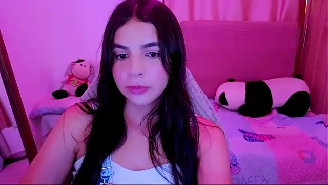 Snapshot of _elenna chatting on 06/03/26, 06:02 elenna online show from 06/03/26, 06:02