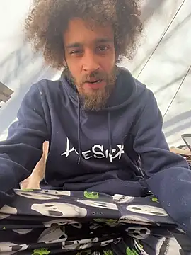 Mrvanillaa online show from 04/05/26, 09:34