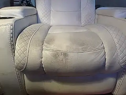 honeylovelace online show from 10/14/25, 09:48