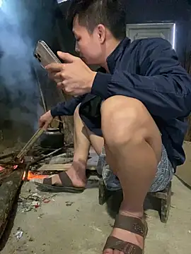 Snapshot of Naughty--asian chatting on 03/06/25, 01:37 Naughty--asian online show from 03/06/25, 01:37