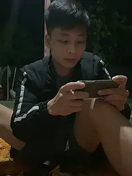 Snapshot of Naughty--asian chatting on 03/17/25, 02:34 Naughty--asian online show from 03/17/25, 02:34