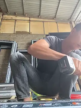 Snapshot of Naughty--asian chatting on 11/18/25, 12:49 Naughty--asian online show from 11/18/25, 12:49