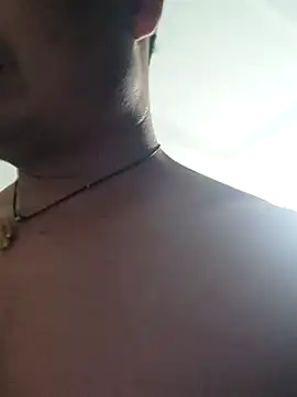 Snapshot of guozuo chatting on 09/17/25, 03:14 guozuo online show from 09/17/25, 03:14