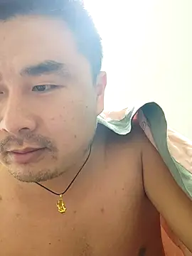 Snapshot of guozuo chatting on 10/13/25, 04:07 guozuo online show from 10/13/25, 04:07