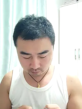 Snapshot of guozuo chatting on 12/21/25, 01:29 guozuo online show from 12/21/25, 01:29