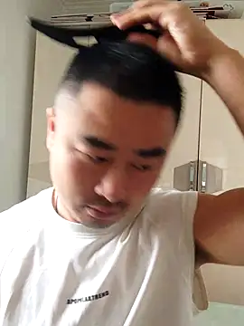 Snapshot of guozuo chatting on 02/28/26, 01:06 guozuo online show from 02/28/26, 01:06