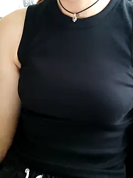 Snapshot of Aashikalaa chatting on 07/11/26, 04:43 Aashikalaa online show from 07/11/26, 04:43
