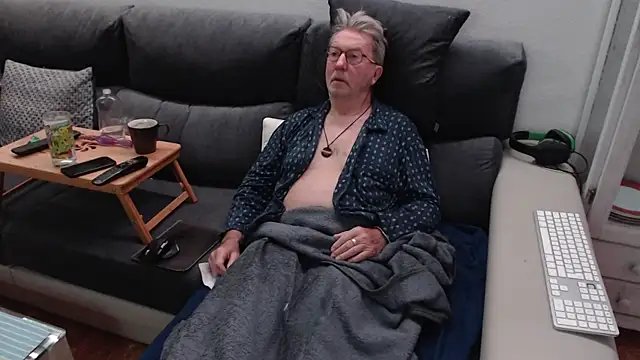 Nudelschwanz online show from 03/04/25, 10:46