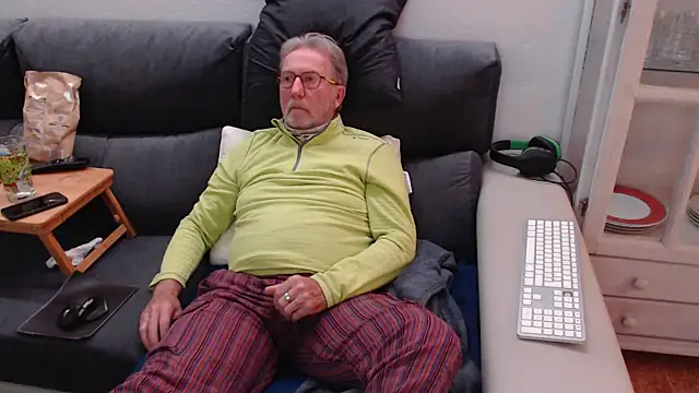 Nudelschwanz online show from 03/07/25, 06:54